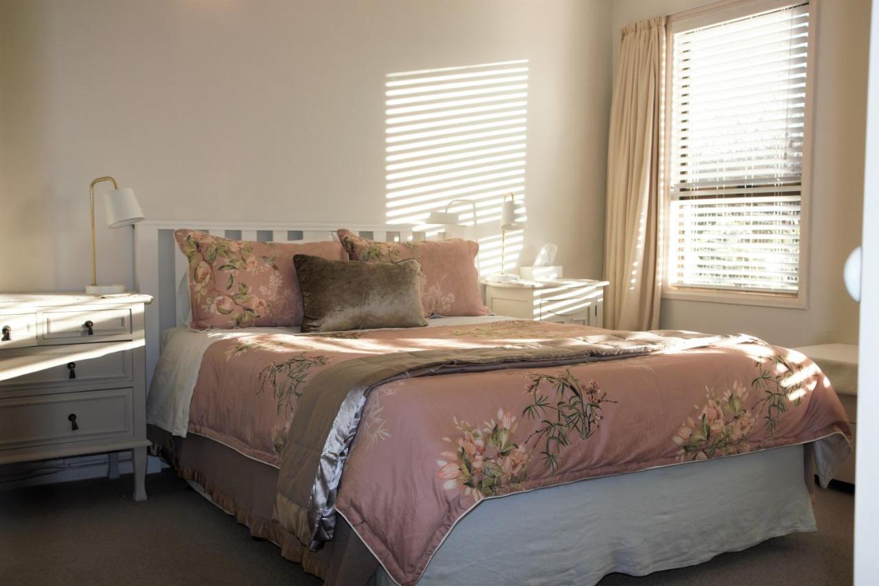 Bed and Breakfast Magnolia House Blenheim Exterior foto
